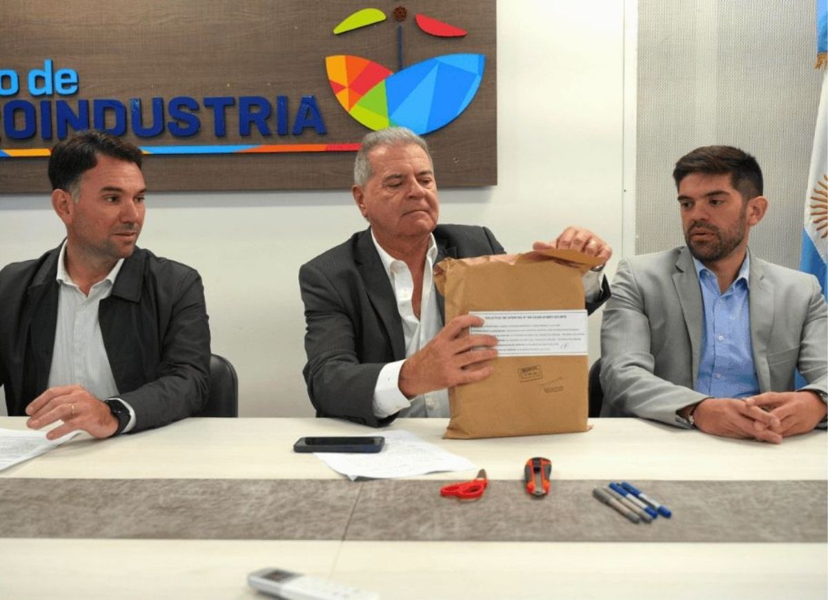 Con inversión de U$S 3,8 millones comprarán un nuevo avión hidrante para el control de incendios - imagen 2